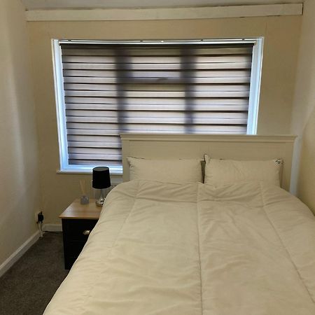 Peeams Abode Apartment ดาเกนแนม ภายนอก รูปภาพ